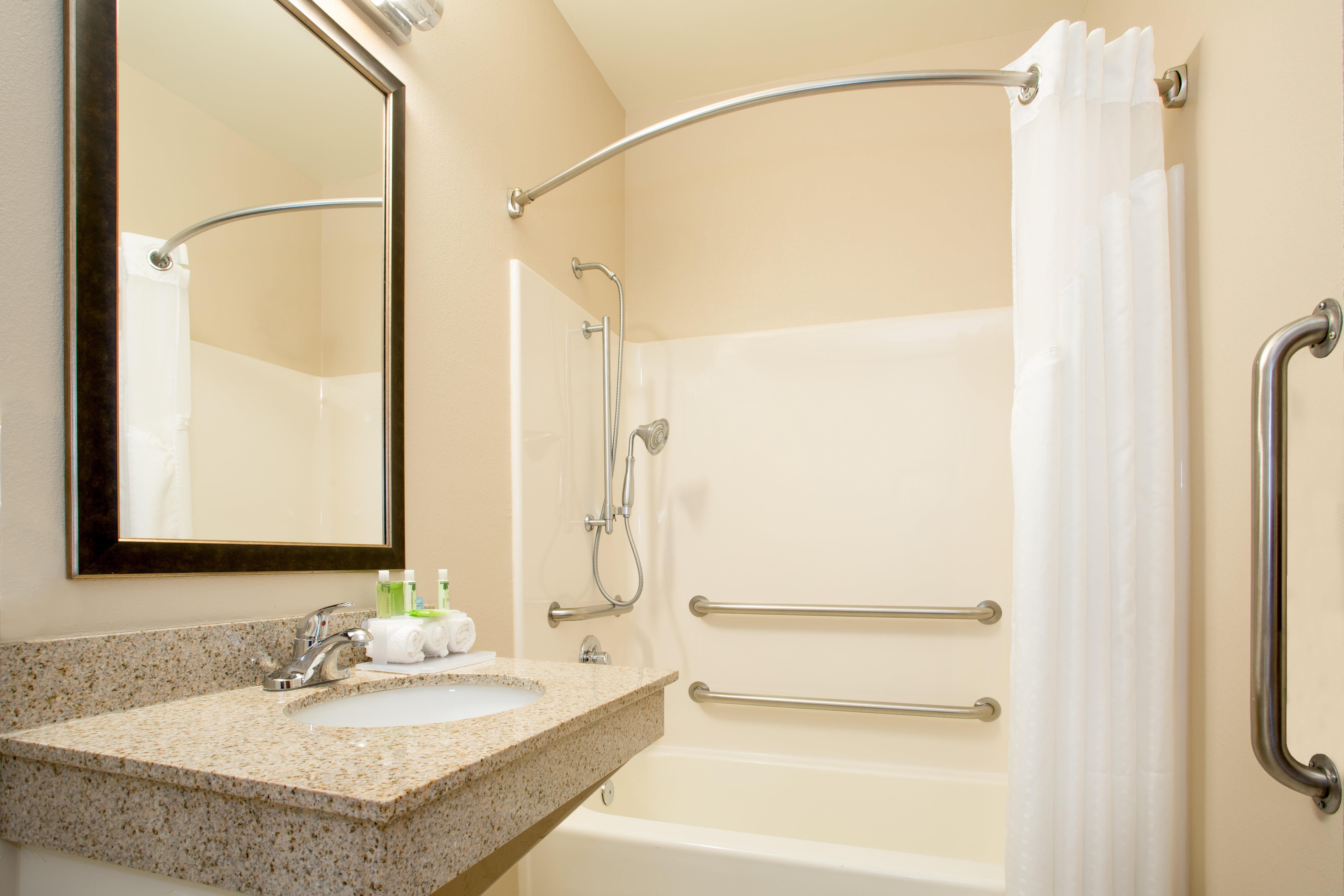 Holiday Inn Express & Suites - Muncie By Ihg Esterno foto