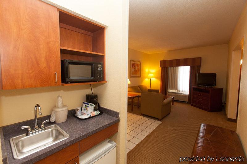 Holiday Inn Express & Suites - Muncie By Ihg Camera foto