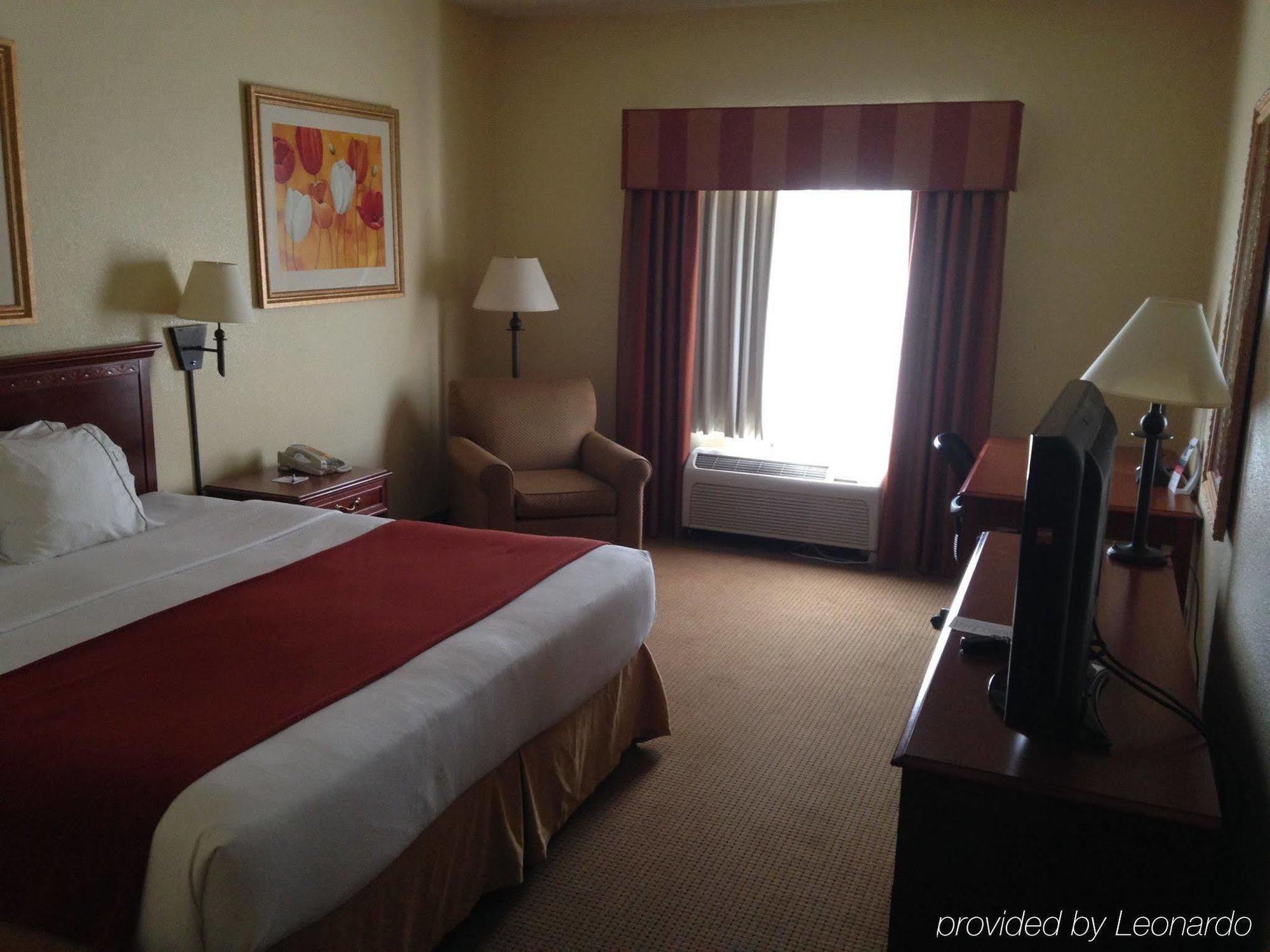 Holiday Inn Express & Suites - Muncie By Ihg Esterno foto