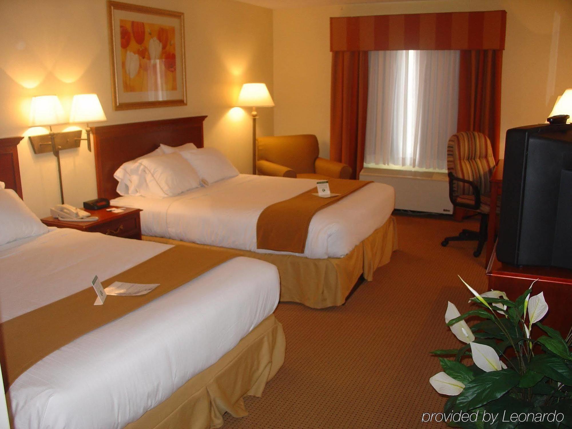 Holiday Inn Express & Suites - Muncie By Ihg Esterno foto