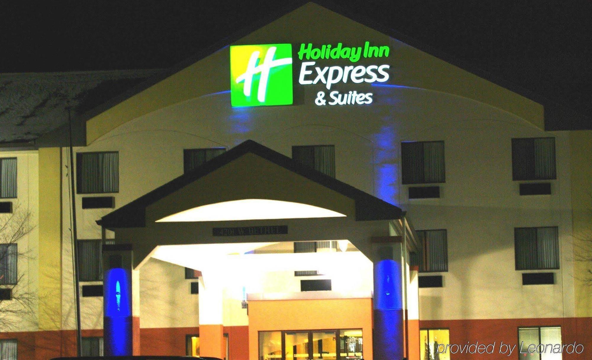 Holiday Inn Express & Suites - Muncie By Ihg Esterno foto